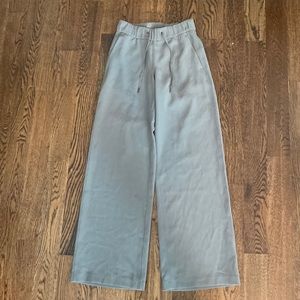 Straight legged lulu pants